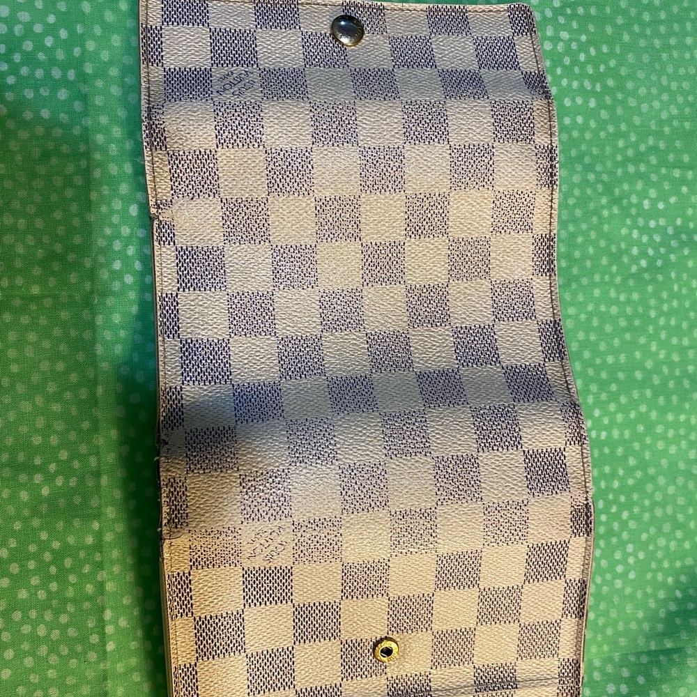 Louis Vuitton Damier Azur Trifold Wallet - Picture 11 of 11